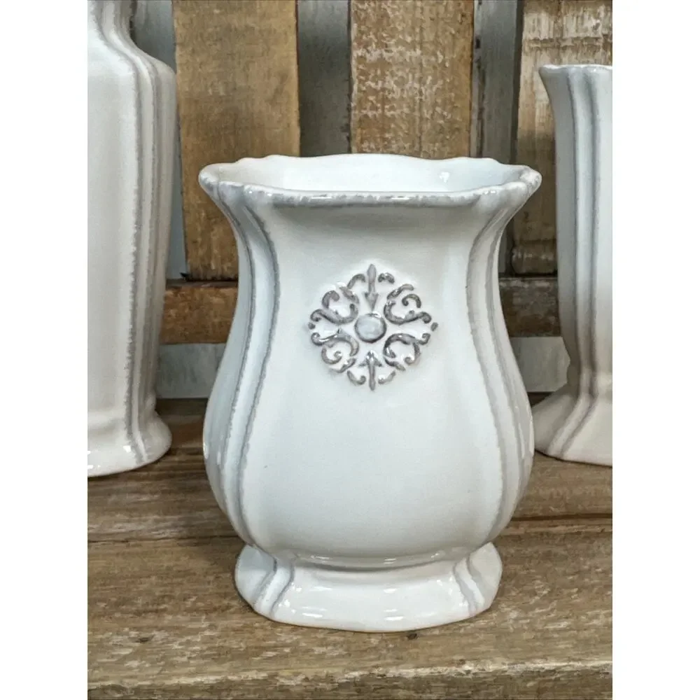 Southern Living Set Of 3 Mini Petite Bud Vases
